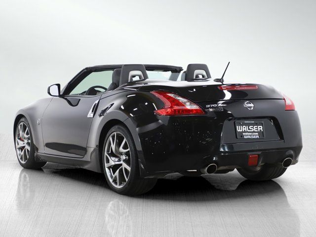 2016 Nissan 370Z Touring Sport