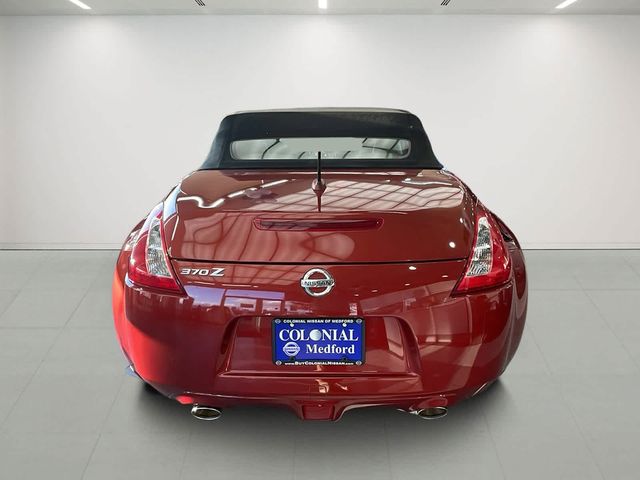 2016 Nissan 370Z Base