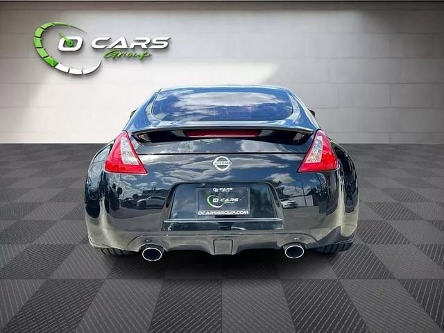 2016 Nissan 370Z Sport