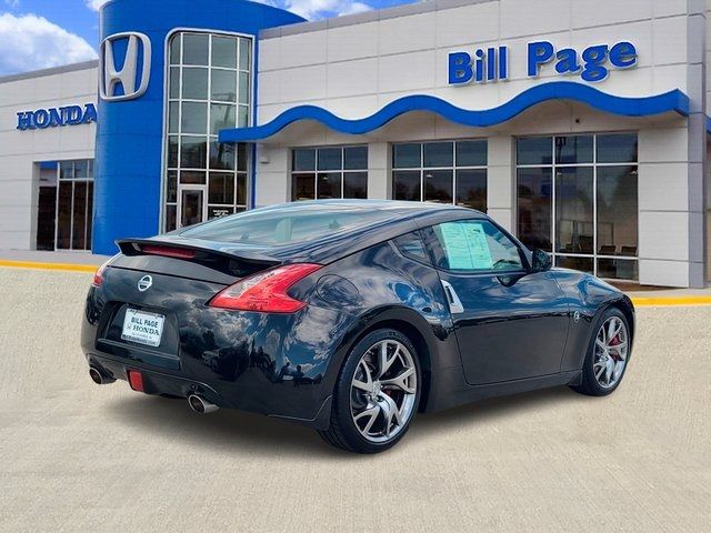 2016 Nissan 370Z Sport