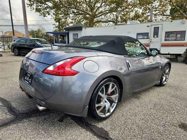 2016 Nissan 370Z Touring Sport