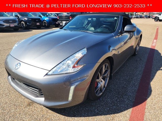 2016 Nissan 370Z Touring Sport