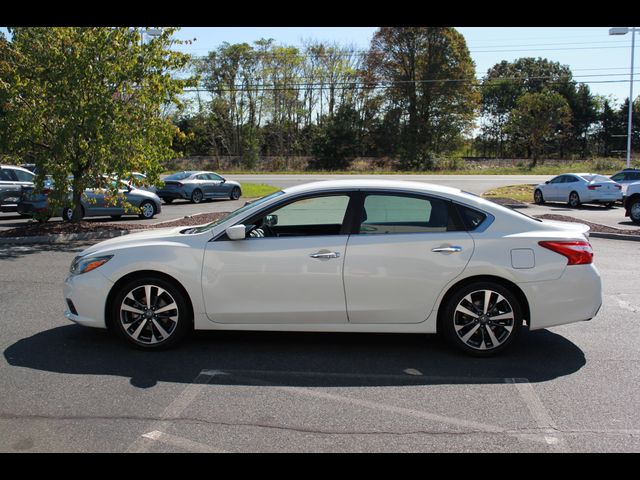 2016 Nissan Altima 2.5 SR