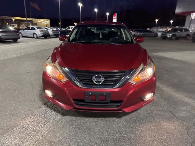 2016 Nissan Altima 2.5 SR