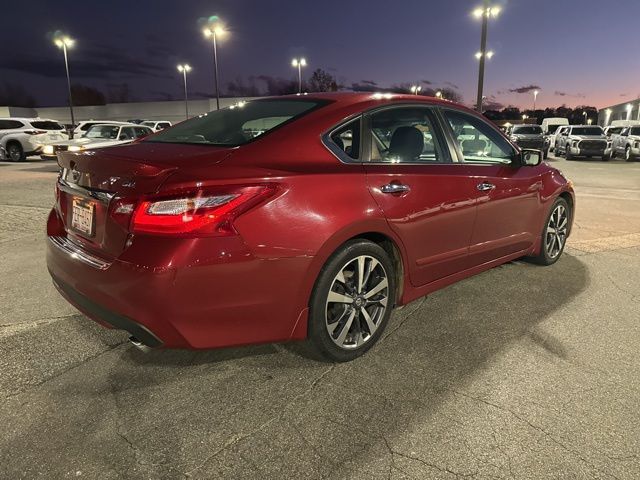 2016 Nissan Altima 2.5 SR