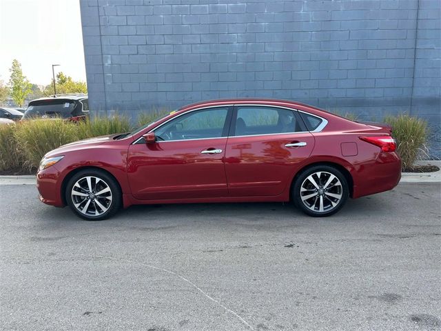 2016 Nissan Altima 2.5 SR