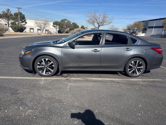 2016 Nissan Altima 2.5 SR