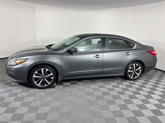 2016 Nissan Altima 2.5 SR