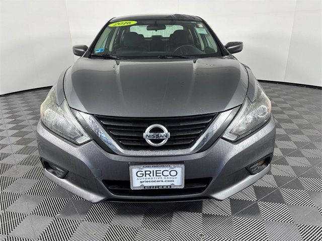 2016 Nissan Altima 2.5 SR