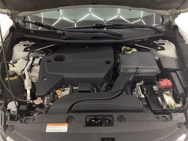 2016 Nissan Altima 2.5 SR