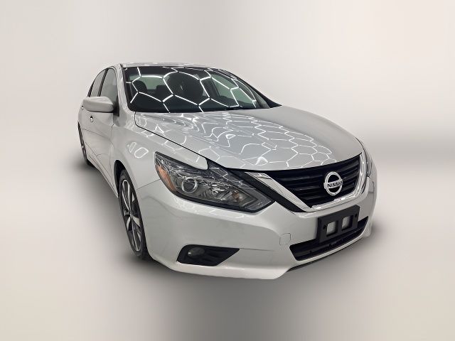 2016 Nissan Altima 2.5 SR