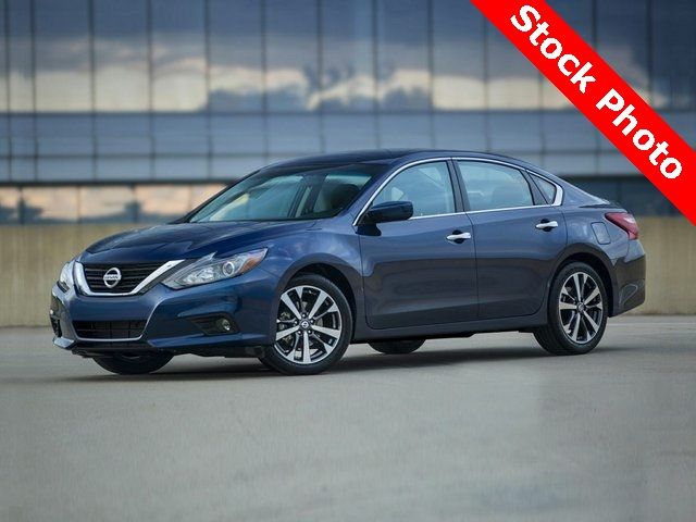 2016 Nissan Altima 2.5 SR