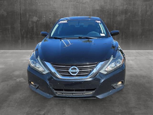 2016 Nissan Altima 2.5 SR