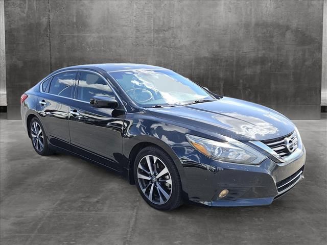 2016 Nissan Altima 2.5 SR