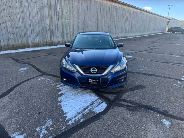 2016 Nissan Altima 2.5 SR