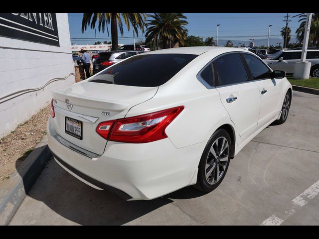 2016 Nissan Altima 2.5 SR