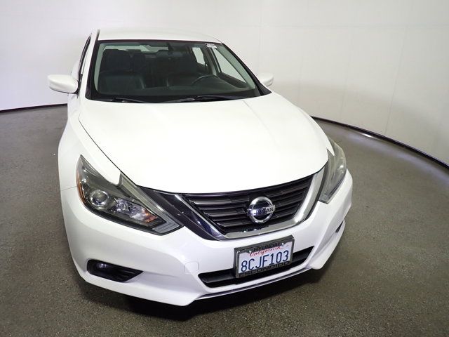 2016 Nissan Altima 2.5 SR