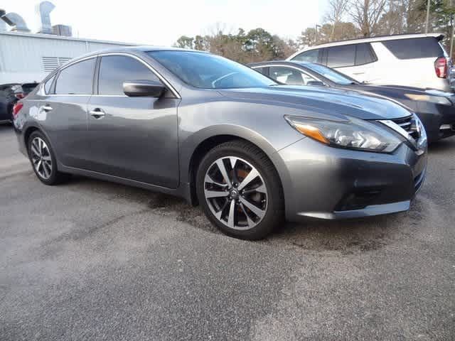 2016 Nissan Altima 2.5 SR