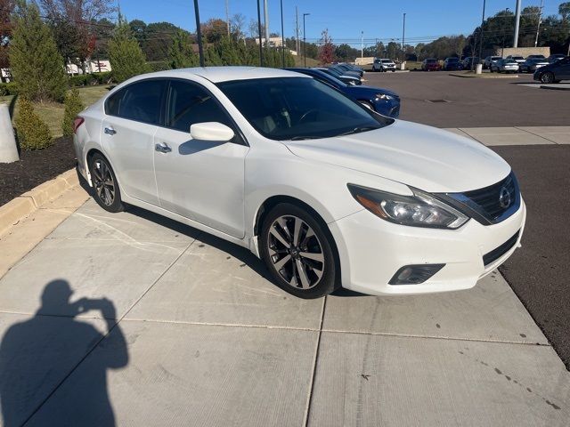 2016 Nissan Altima 2.5 SR