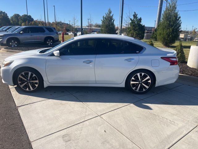 2016 Nissan Altima 2.5 SR