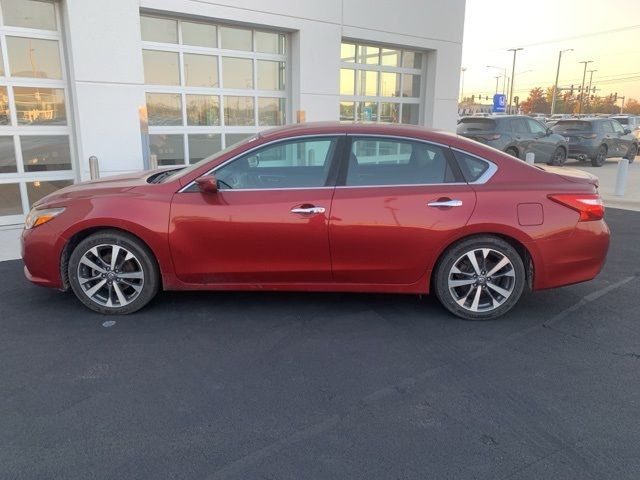 2016 Nissan Altima 2.5 SR