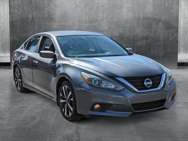 2016 Nissan Altima 2.5 SR