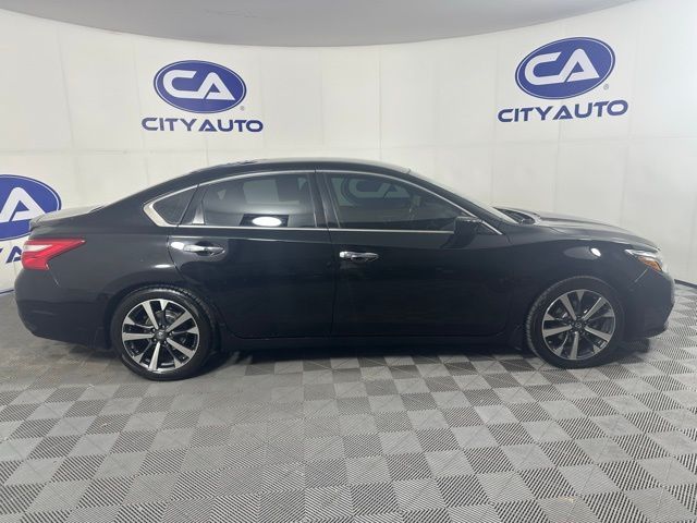 2016 Nissan Altima 2.5 SR