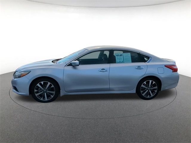 2016 Nissan Altima 2.5 SR