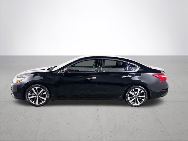 2016 Nissan Altima 2.5 SR