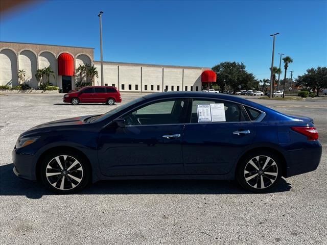 2016 Nissan Altima 2.5 SR