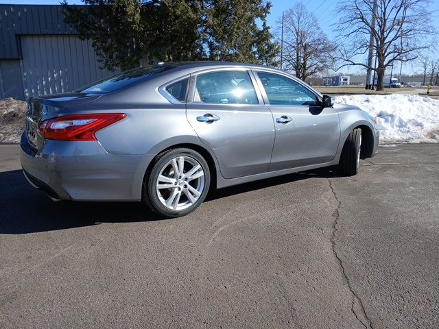 2016 Nissan Altima 3.5 SL