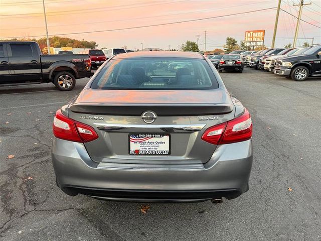 2016 Nissan Altima 3.5 SR