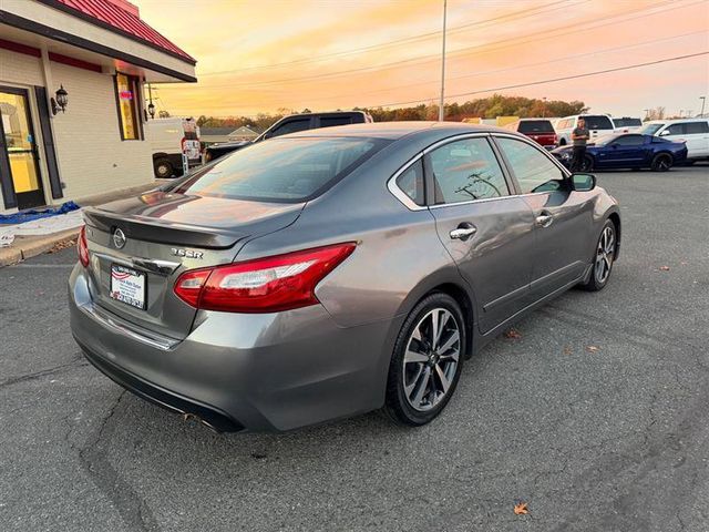 2016 Nissan Altima 3.5 SR