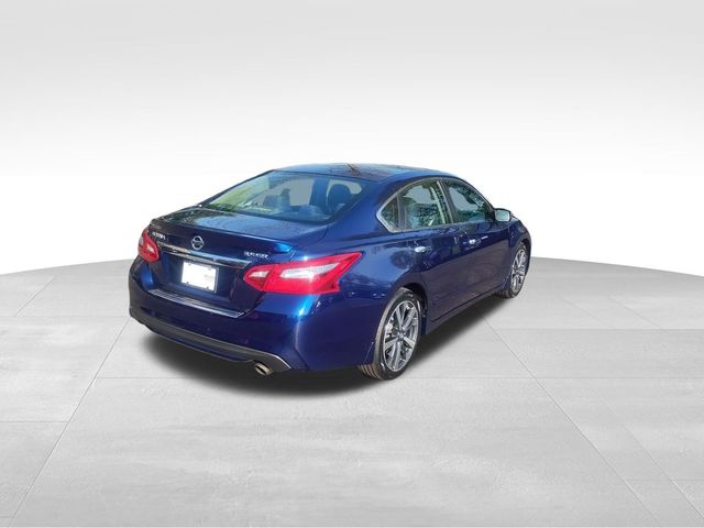 2016 Nissan Altima 3.5 SR