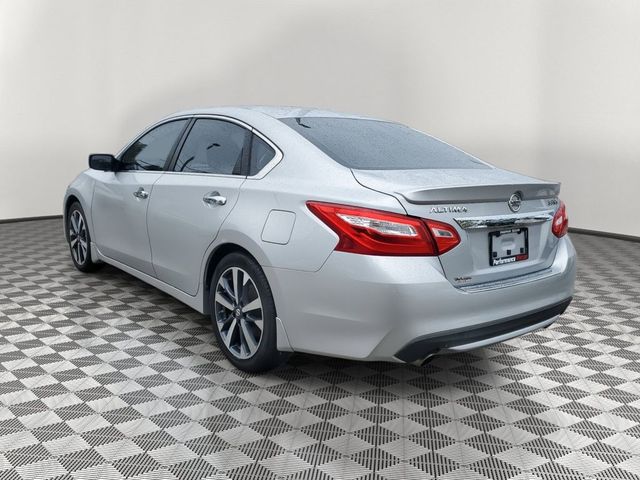 2016 Nissan Altima 3.5 SR