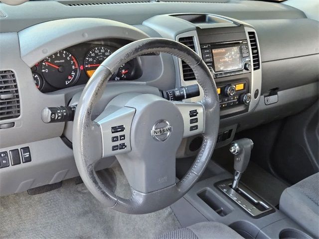 2016 Nissan Frontier SV