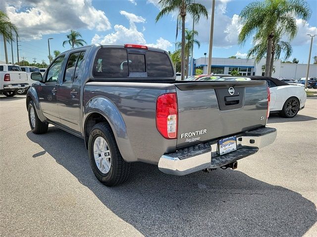 2016 Nissan Frontier SV