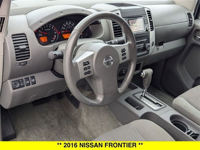 2016 Nissan Frontier SV