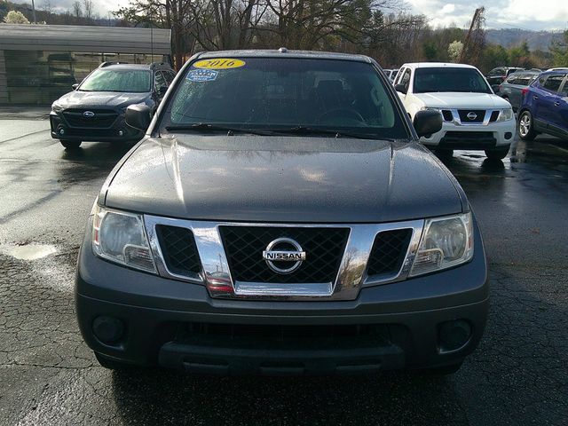 2016 Nissan Frontier SV