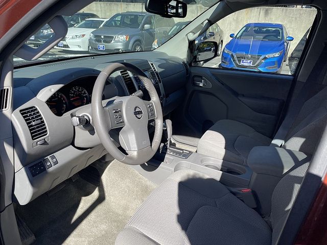 2016 Nissan Frontier SV