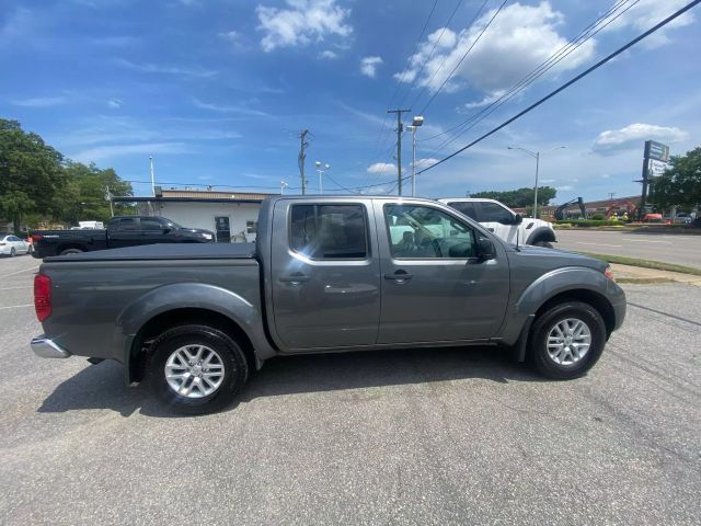 2016 Nissan Frontier SV