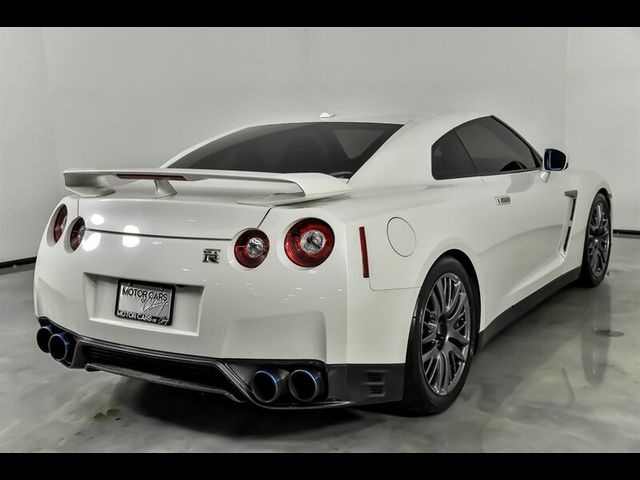 2016 Nissan GT-R Premium