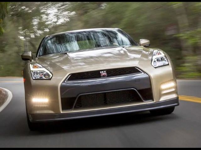 2016 Nissan GT-R Premium