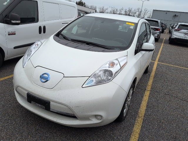 2016 Nissan Leaf S