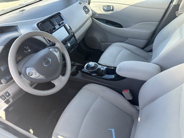 2016 Nissan Leaf SV