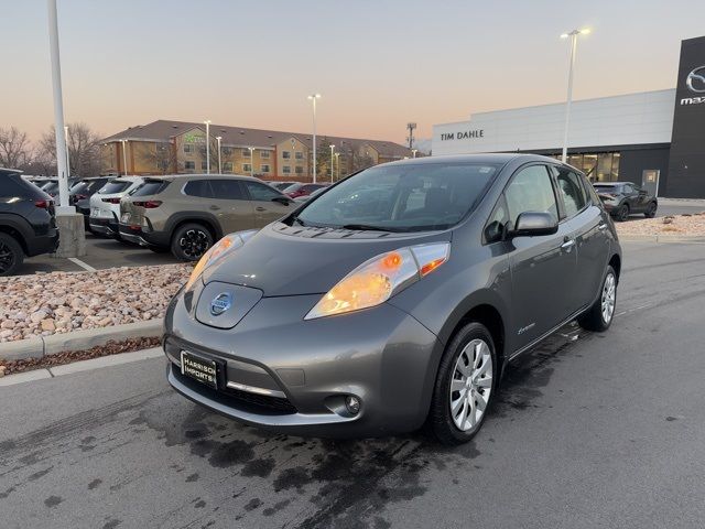 2016 Nissan Leaf S