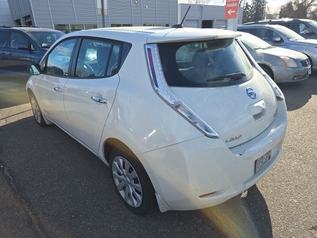 2016 Nissan Leaf S