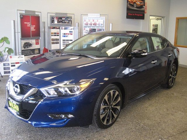 2016 Nissan Maxima 3.5 SR