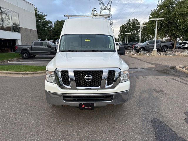 2016 Nissan NV SL