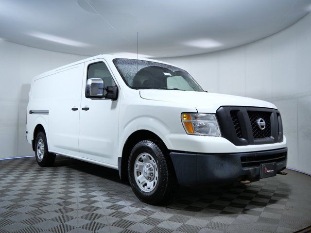 2016 Nissan NV SV